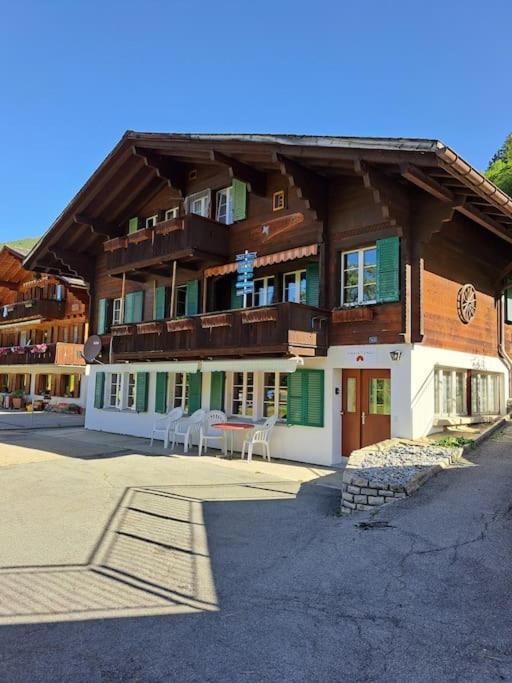 Chalet Engi Apt 1 For Up To 8 People جريندلوالد المظهر الخارجي الصورة